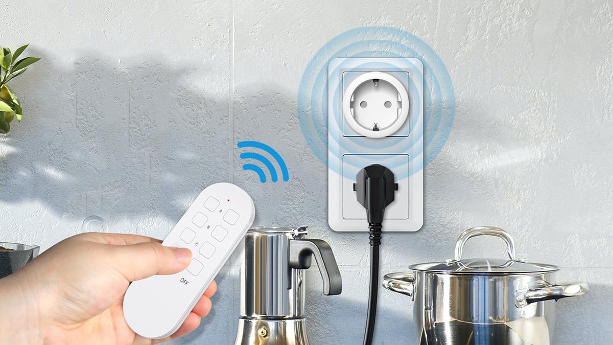 Mini remote control socket 51230